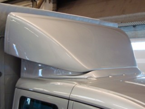 Ford Transit 7 Spezial Dachspoiler / Doppelkabine / höhenverstellbar