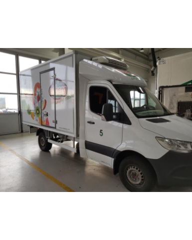 Preview: MB Sprinter IV Dachspoiler Imola / feststehend 580 mm